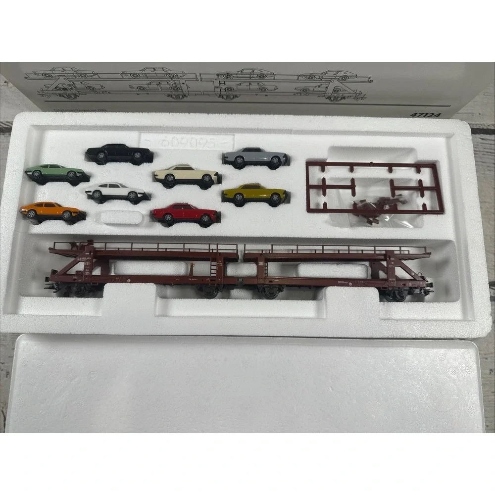 Märklin 47124 HO DB AURO TRANSPORT CAR W/8 FORD CARS DOUBLE DECK ERA IV